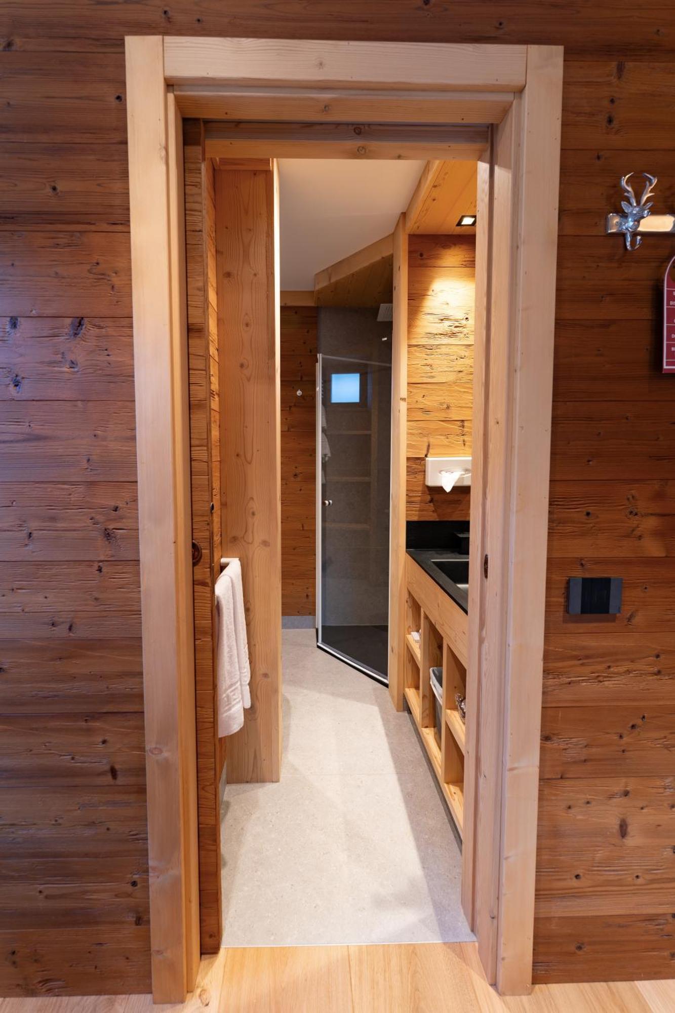 Hotel Villa Alpina ***S Cortina d'Ampezzo Ngoại thất bức ảnh