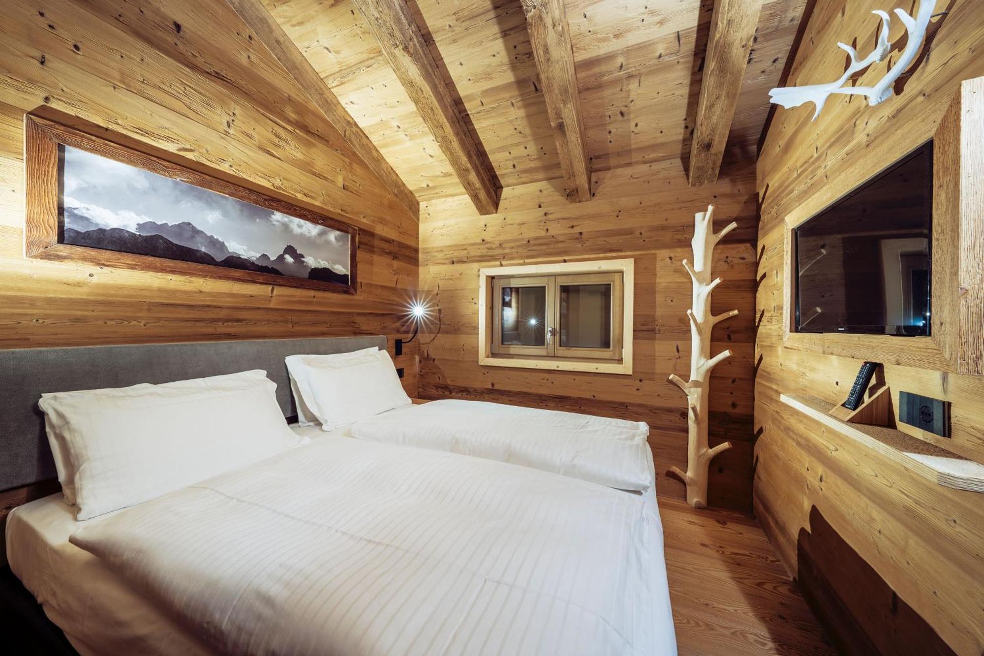 Hotel Villa Alpina ***S Cortina d'Ampezzo Ngoại thất bức ảnh